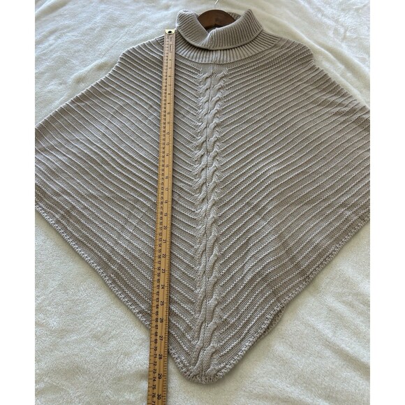 Chicos Womens Small Medium Poncho Pull Over Beige Cable Knit Classic Preppy Soft - Picture 4 of 8